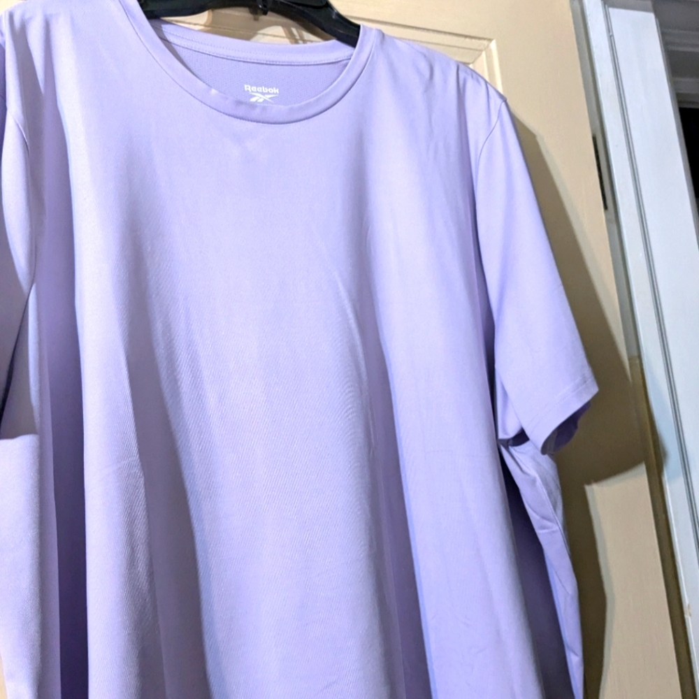 Women's Reebok lavender top